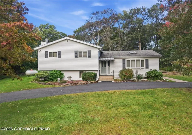 Photo 1 of Single family home for sale at 3157 Robert David Dr, Tobyhanna, PA 18466 | MLS# PM-145030 | Listing updated on 2026-10-11