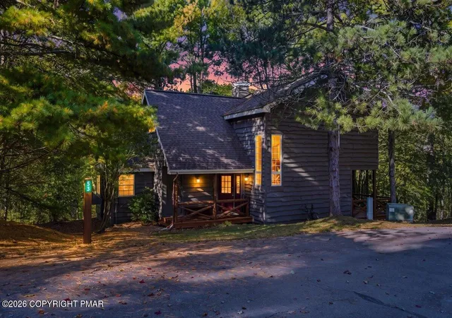 Photo 3 of Single family home for sale at 53 Aspenwall, Lake Harmony, PA 18624 | MLS# PM-145373 | Listing updated on 2026-10-08