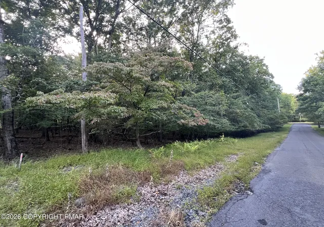 Photo 1 of Sale Pending at White Dove Dr 48, East Stroudsburg, PA 18302 | MLS# PM-145119 | Listing updated on 2026-10-13