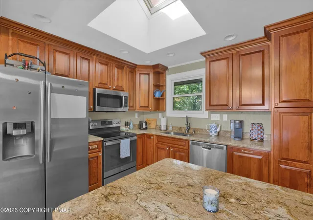 Photo 3 of Sale Pending at 98 Skye Dr, Lake Harmony, PA 18624 | MLS# PM-145135 | Listing updated on 2026-10-16