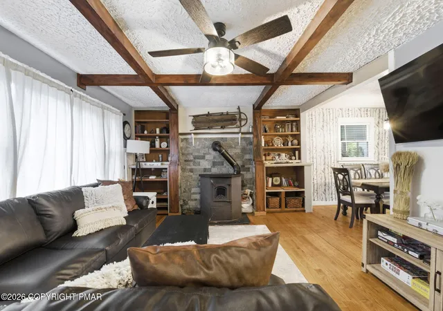 Single family home for sale at 7106 Robinwood Dr, Tobyhanna, PA 18466 | MLS# PM-145068