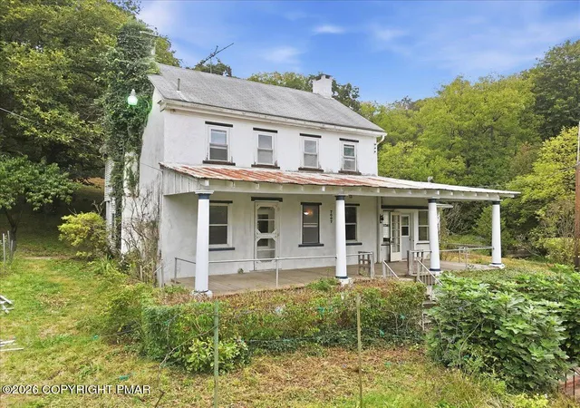 Photo 3 of Single family home for sale at 7007 Bausch Rd, New Tripoli, PA 18066 | MLS# PM-145261 | Listing updated on 2026-10-20