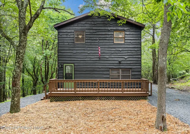 Photo 2 of Sale Pending at 53 Skye Dr, Lake Harmony, PA 18624 | MLS# PM-145109 | Listing updated on 2026-09-29