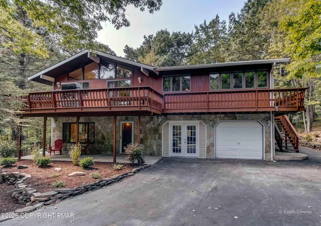 Photo 1 of Single family home for sale at 203 Thornberry Ln, Blakeslee, PA 18610 | MLS# PM-145446 | Listing updated on 2026-10-13