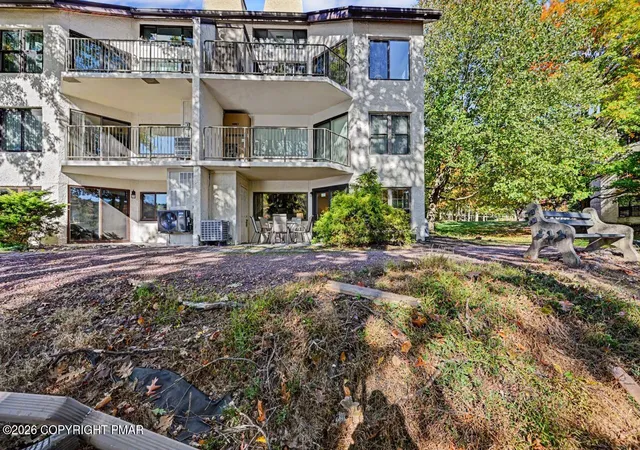 Photo 3 of Condo for sale at 59 Midlake Dr #101, Lake Harmony, PA 18624 | MLS# PM-145555 | Listing updated on 2026-10-18