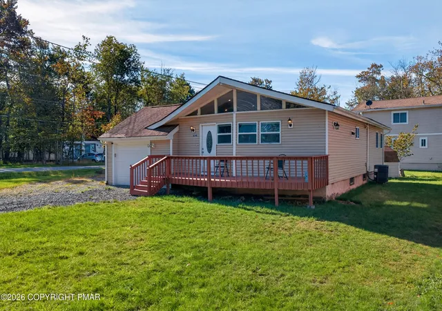 Photo 3 of Single family home for sale at 1119 Knollwood Dr, Tobyhanna, PA 18466 | MLS# PM-145129 | Listing updated on 2026-09-28