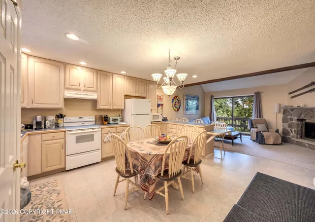 Photo 3 of Townhouse for sale at 178 Upper Village Way, Tannersville, PA 18372 | MLS# PM-145141 | Listing updated on 2026-09-30