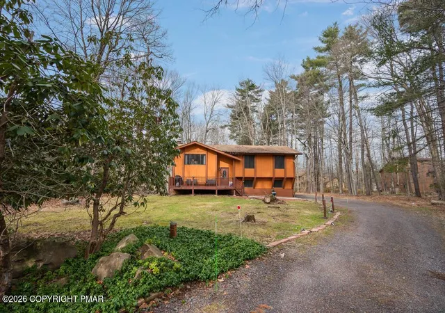 Photo 1 of Single family home for sale at 297 Route 423, Pocono Pines, PA 18350 | MLS# PM-145212 | Listing updated on 2026-10-01