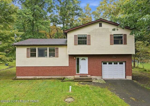 Photo 1 of Single family home for sale at 1350 Park Dr, East Stroudsburg, PA 18302 | MLS# PM-145164 | Listing updated on 2026-10-22