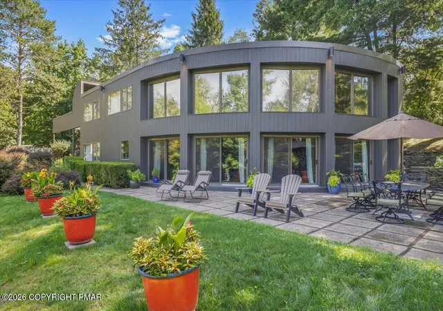 Photo 1 of Single family home for sale at 1312 N Abington Rd, Waverly Township, PA 18414 | MLS# PM-145717 | Listing updated on 2026-10-22