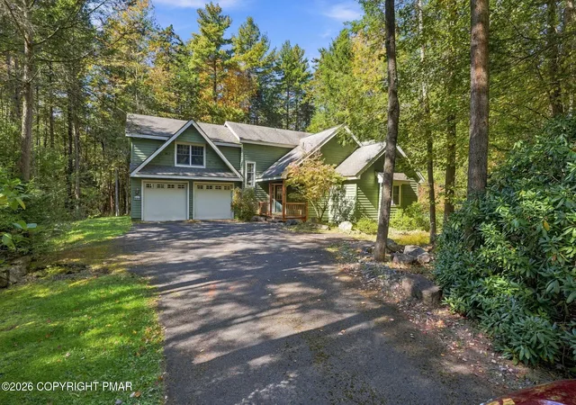 Photo 1 of Single family home for sale at 372 Brookside Dr, Pocono Pines, PA 18350 | MLS# PM-145433 | Listing updated on 2026-10-14