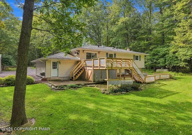 Photo 3 of Sale Pending at 2239 Long Acre Dr, Effort, PA 18330 | MLS# PM-145225 | Listing updated on 2026-10-06
