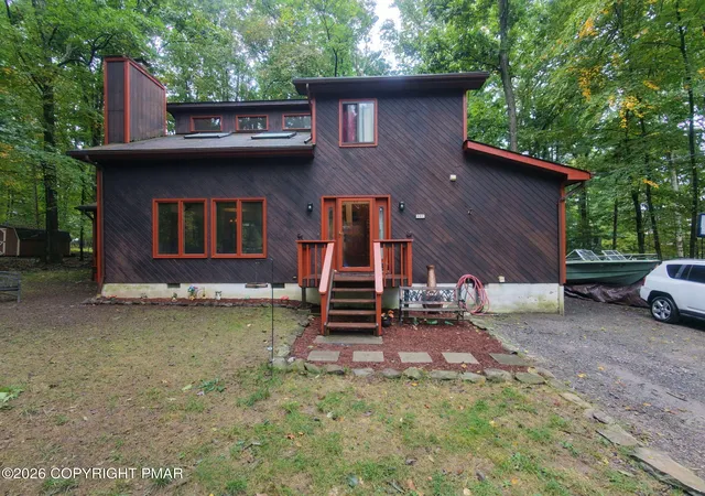 Photo 1 of Single family home for sale at 110 Hyland Dr, East Stroudsburg, PA 18301 | MLS# PM-145224 | Listing updated on 2026-10-10