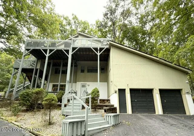 Photo 1 of Single family home for sale at 322 Brentwood Dr, Bushkill, PA 18324 | MLS# PM-145285 | Listing updated on 2026-10-17