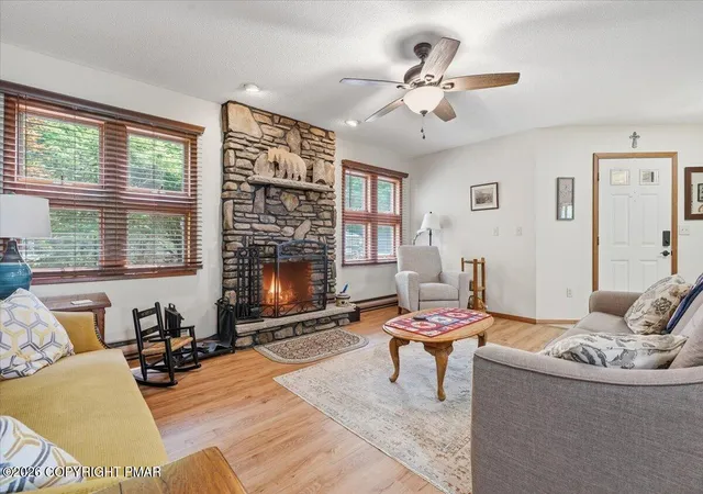 Photo 4 of Sale Pending at 110 Woodmont Cir, Greentown, PA 18426 | MLS# PM-145269 | Listing updated on 2026-10-16