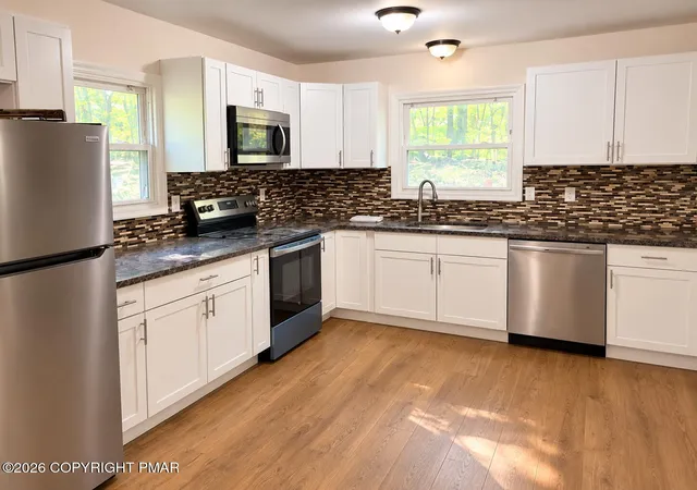 Photo 2 of Single family home for sale at 3217 Woodchip Ln, East Stroudsburg, PA 18301 | MLS# PM-145287 | Listing updated on 2026-10-09