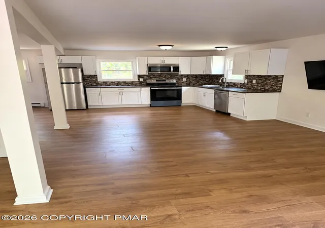 Photo 3 of Single family home for sale at 3217 Woodchip Ln, East Stroudsburg, PA 18301 | MLS# PM-145287 | Listing updated on 2026-10-09