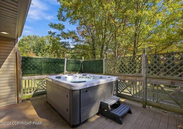 Photo 2 of Single family home for sale at 28 Heath Ln, Mount Pocono, PA 18344 | MLS# PM-145448 | Listing updated on 2026-10-18