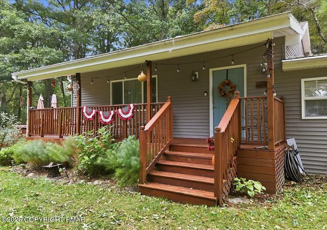 Photo 1 of Single family home for sale at 1023 Twin Lake Rd, Stroudsburg, PA 18360 | MLS# PM-145338 | Listing updated on 2026-10-06
