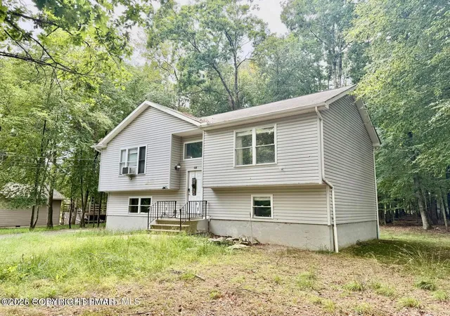 Photo 1 of Single family home for sale at 116 Noble Ln, East Stroudsburg, PA 18301 | MLS# PM-145334 | Listing updated on 2026-10-19