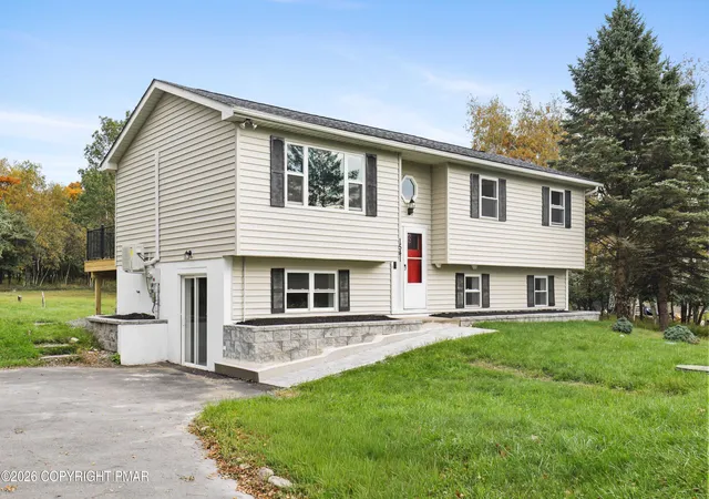 Photo 2 of Sale Pending at 1541 Ann Ln, Effort, PA 18330 | MLS# PM-145361 | Listing updated on 2026-10-17