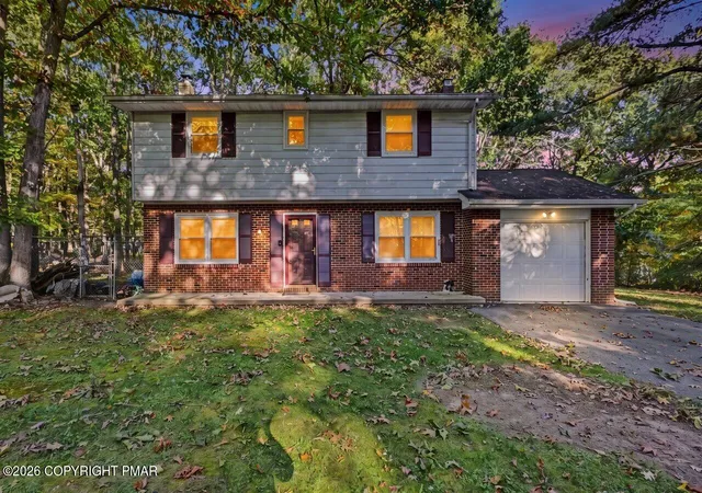 Photo 3 of Single family home for sale at 143 Payton Rd, East Stroudsburg, PA 18302 | MLS# PM-145431 | Listing updated on 2026-10-08