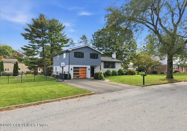 Photo 2 of Sale Pending at 1537 Winthrop Ave, Bethlehem, PA 18017 | MLS# PM-145385 | Listing updated on 2026-10-15
