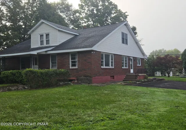 Photo 2 of Single family home for sale at 2115 W Main St, Stroudsburg, PA 18360 | MLS# PM-145676 | Listing updated on 2026-10-21