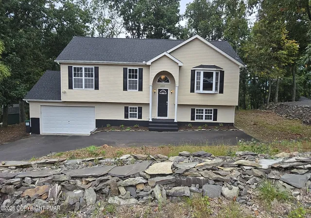 Photo 1 of Single family home for sale at 6223 Blue Beech Dr, East Stroudsburg, PA 18301 | MLS# PM-145427 | Listing updated on 2026-10-13