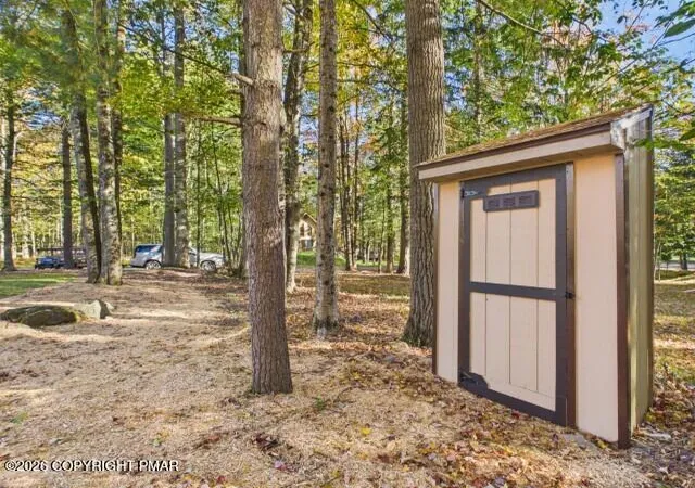Photo 3 of Single family home for sale at 5125 Cresco Dr, Pocono Lake, PA 18347 | MLS# PM-145388 | Listing updated on 2026-10-07