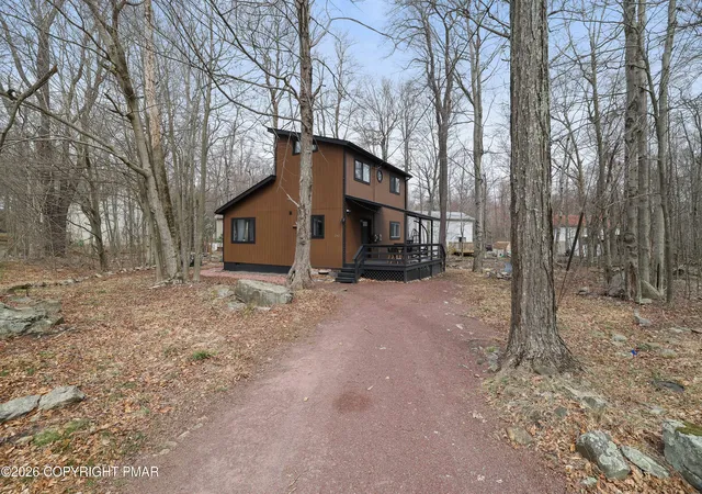 Photo 2 of Single family home for sale at 2946 Vera Ct, Tobyhanna, PA 18466 | MLS# PM-145516 | Listing updated on 2026-10-10