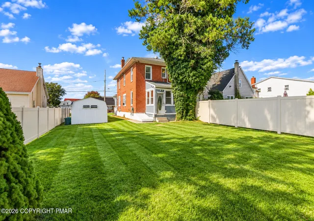 Photo 3 of Sale Pending at 138 W Federal St, Allentown, PA 18103 | MLS# PM-145533 | Listing updated on 2026-10-20