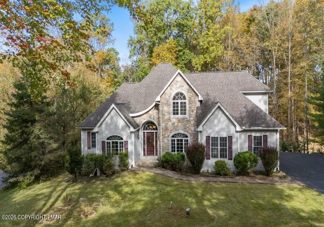 Photo 1 of Single family home for sale at 608 Washington Xing, East Stroudsburg, PA 18301 | MLS# PM-145655 | Listing updated on 2026-10-15