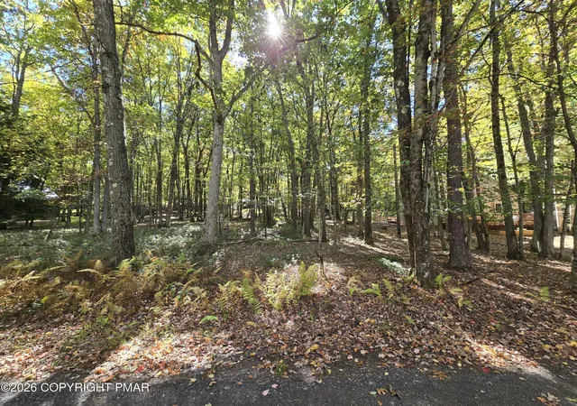 Photo 2 of Single family home for sale at 128 Kipling Ln, Albrightsville, PA 18210 | MLS# PM-145520 | Listing updated on 2026-10-15