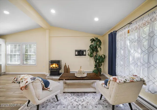 Photo 1 of Single family home for sale at 86 Windsor Rd, Hawley, PA 18428 | MLS# PM-145429 | Listing updated on 2026-10-18