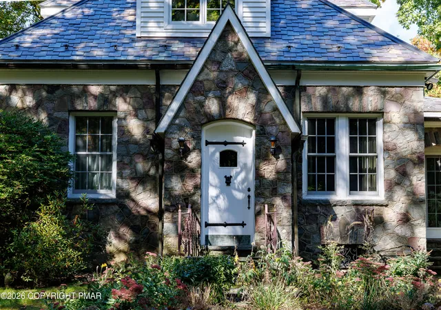 Photo 2 of Single family home for sale at 163 Goose Pond Rd, Canadensis, PA 18325 | MLS# PM-145513 | Listing updated on 2026-10-13