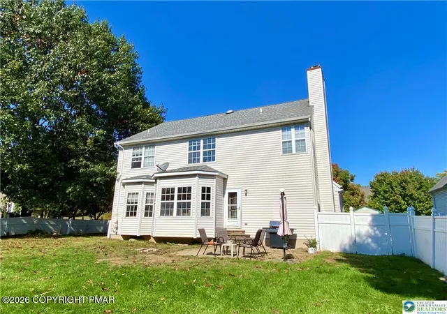 Photo 3 of Single family home for sale at 6716 Iroquois Trl, Allentown, PA 18104 | MLS# PM-145438 | Listing updated on 2026-10-22