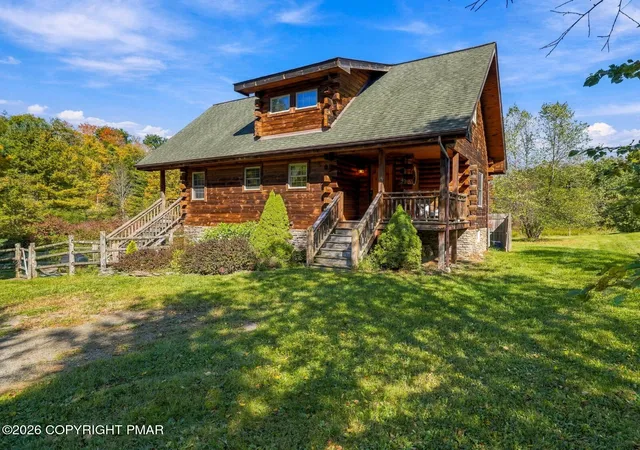 Photo 3 of Sale Pending at 100 Meadowlark Ln, Greentown, PA 18426 | MLS# PM-145539 | Listing updated on 2026-10-14
