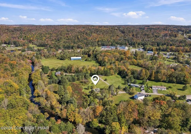Photo 4 of Sale Pending at 100 Meadowlark Ln, Greentown, PA 18426 | MLS# PM-145539 | Listing updated on 2026-10-14
