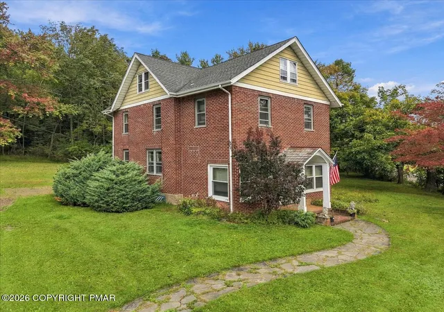 Photo 2 of Single family home for sale at 6151 Us 209, Stroudsburg, PA 18360 | MLS# PM-145510 | Listing updated on 2026-10-10