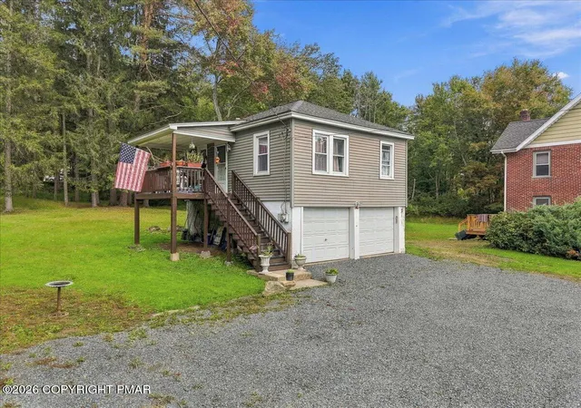 Photo 3 of Single family home for sale at 6151 Us 209, Stroudsburg, PA 18360 | MLS# PM-145510 | Listing updated on 2026-10-10