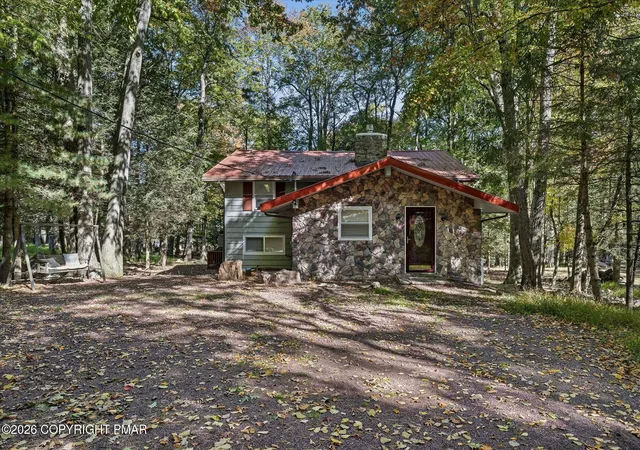 Photo 2 of Single family home for sale at 50 Split Rock Rd, Lake Harmony, PA 18624 | MLS# PM-145473 | Listing updated on 2026-10-09