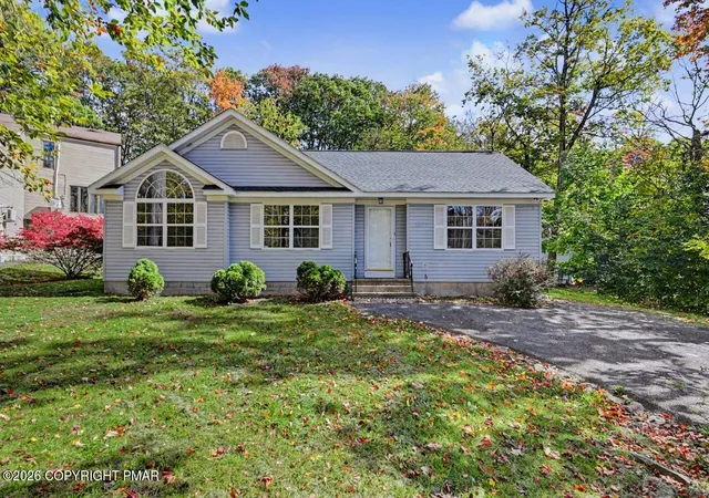 Photo 2 of Single family home for sale at 7193 Falstaff Dr, Tobyhanna, PA 18466 | MLS# PM-145507 | Listing updated on 2026-10-10