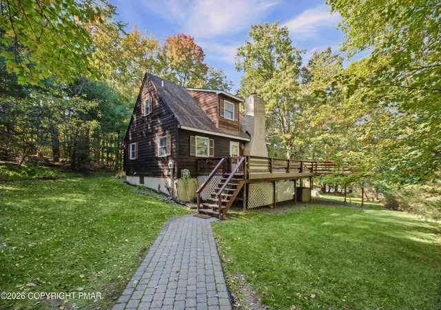 Photo 1 of Single family home for sale at 7146 Moss Dr, Swiftwater, PA 18370 | MLS# PM-145515 | Listing updated on 2026-10-10