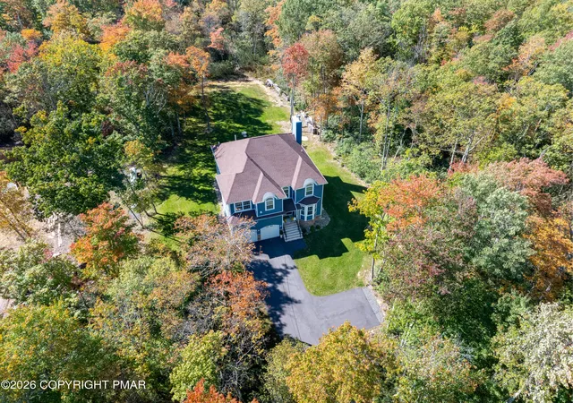 Photo 4 of Sale Pending at 109 Forest Lake Dr, Jim Thorpe, PA 18229 | MLS# PM-145528 | Listing updated on 2026-10-27
