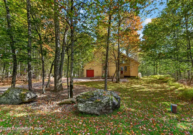 Photo 2 of Single family home for sale at 278 White Pine Dr, Pocono Lake, PA 18347 | MLS# PM-145530 | Listing updated on 2026-10-12