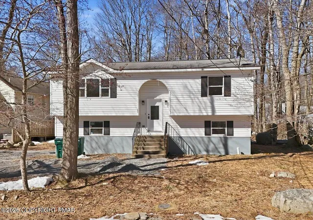 Photo 1 of Single family home for sale at 2802 Fairhaven Dr, Tobyhanna, PA 18466 | MLS# PM-145561 | Listing updated on 2026-10-19