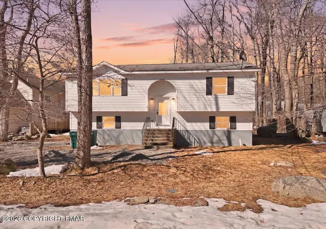Photo 2 of Single family home for sale at 2802 Fairhaven Dr, Tobyhanna, PA 18466 | MLS# PM-145561 | Listing updated on 2026-10-19