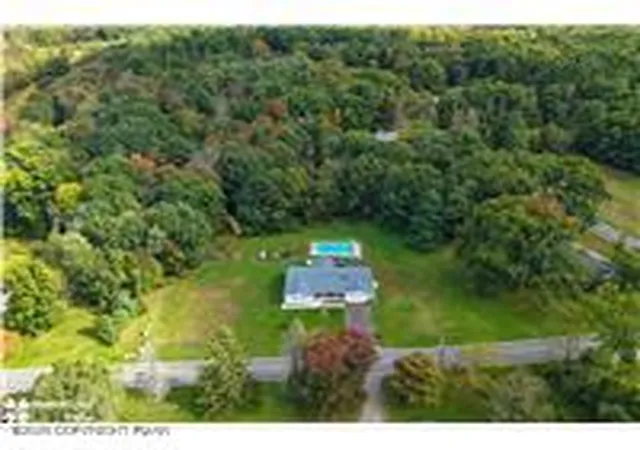 Photo 3 of Single family home for sale at 621 Post Hl Rd, Henryville, PA 18332 | MLS# PM-145566 | Listing updated on 2026-10-12