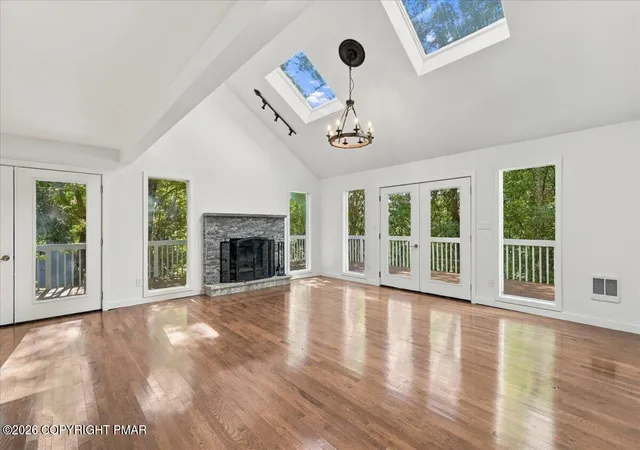 Photo 2 of Single family home for sale at 177 Summerton Cir, East Stroudsburg, PA 18301 | MLS# PM-145626 | Listing updated on 2026-10-14